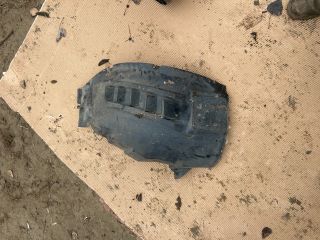 bontott CITROËN JUMPER Bal első Dobbetét (Kerékjárati, Műanyag)