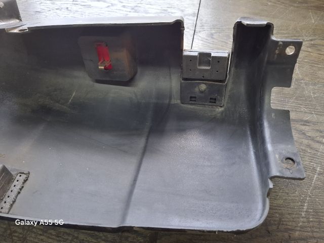 bontott CITROËN JUMPER Bal hátsó Lökhárító Sarok (Műanyag)