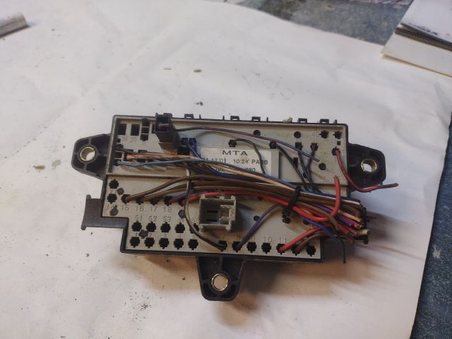 bontott CITROËN JUMPER Biztosítéktábla Utastér