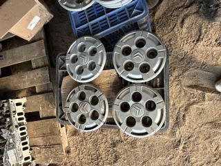 bontott CITROËN JUMPER Dísztárcsa Szett