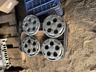 bontott CITROËN JUMPER Dísztárcsa Szett