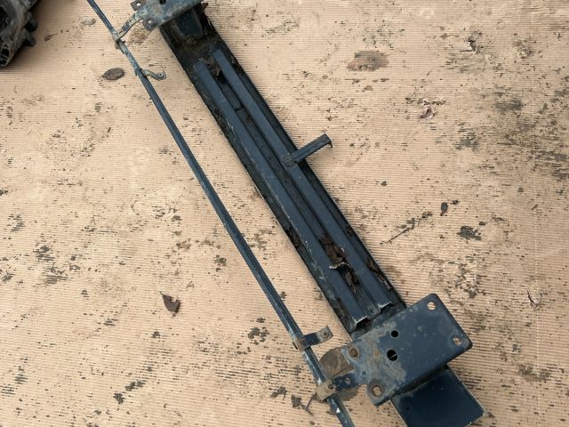 bontott CITROËN JUMPER Első Lökhárító Merevítő (Fém)