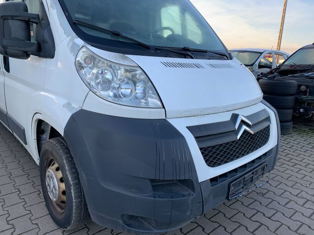 bontott CITROËN JUMPER Első Lökhárító (Részeivel)