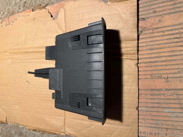 bontott CITROËN JUMPER Első Tároló Rekesz