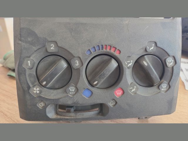 bontott CITROËN JUMPER Fűtéskapcsoló (Nem klímás)