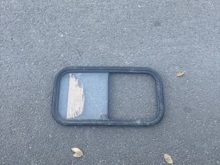 bontott CITROËN JUMPER Hátsó Szélvédő