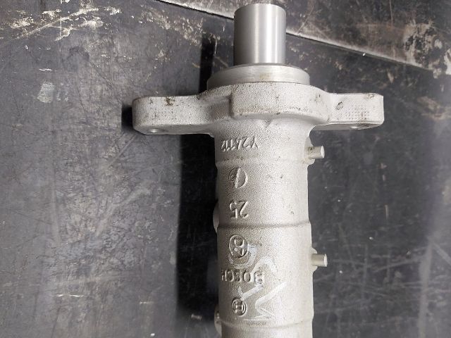 bontott CITROËN JUMPER III Főfékhenger