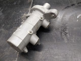 bontott CITROËN JUMPER III Főfékhenger