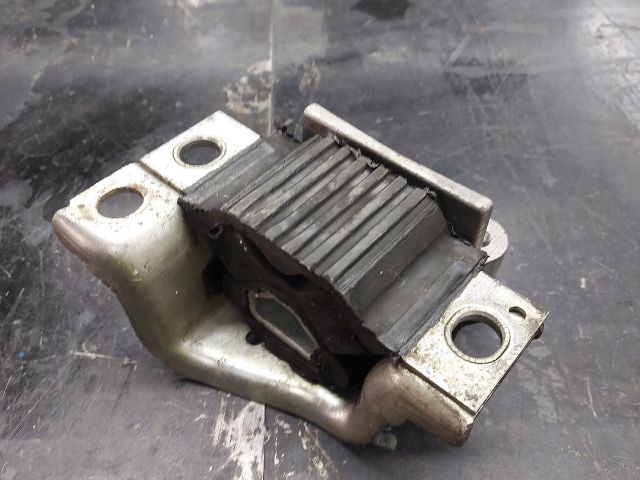 bontott CITROËN JUMPER III Motor Tartó Bak Bal