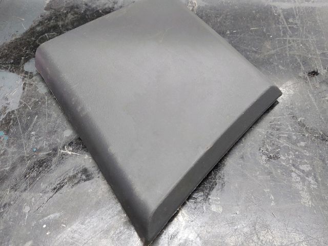 bontott CITROËN JUMPER III Bal B Oszlop Díszléc