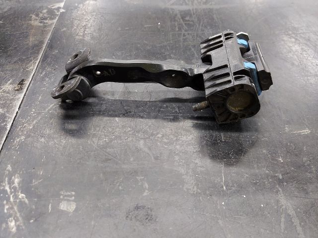 bontott CITROËN JUMPER III Bal első Ajtóhatároló