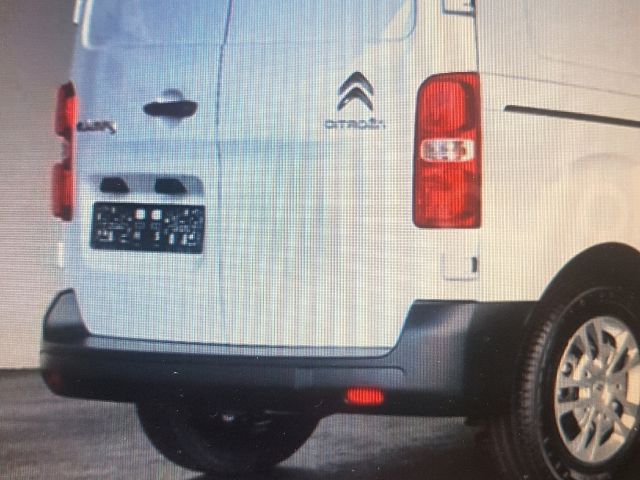 bontott CITROËN JUMPER III Hátsó Lökhárító (Üresen)