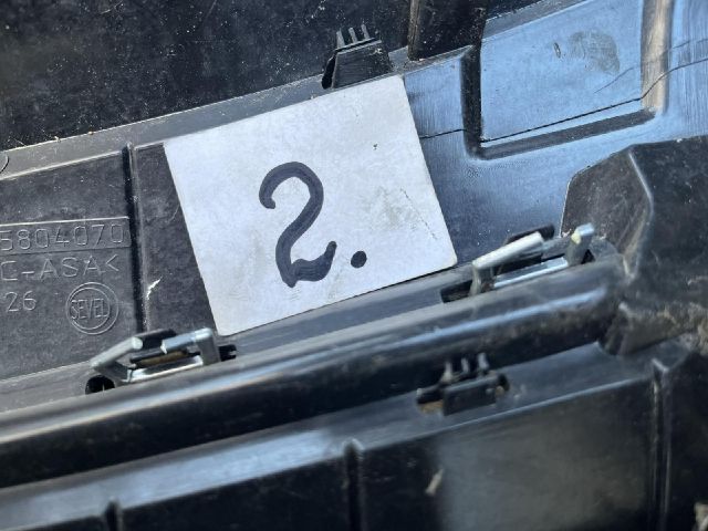 bontott CITROËN JUMPER III Hűtőrács