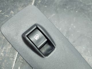 bontott CITROËN JUMPER III Jobb első Ablakemelő Kapcsoló