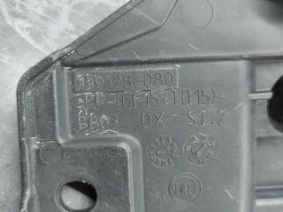 bontott CITROËN JUMPER III Jobb első Oldal Lökhárító Tartó (Műanyag)