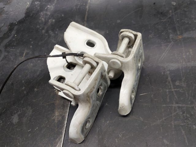 bontott CITROËN JUMPER III Jobb első Zsanér