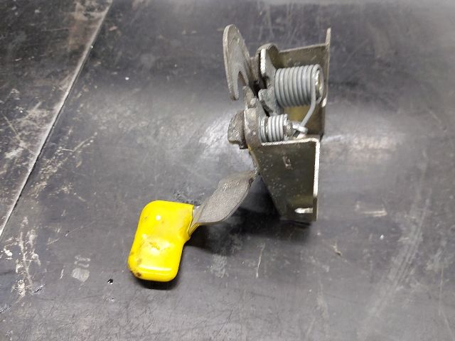 bontott CITROËN JUMPER III Motorháztető Zárszerkezet