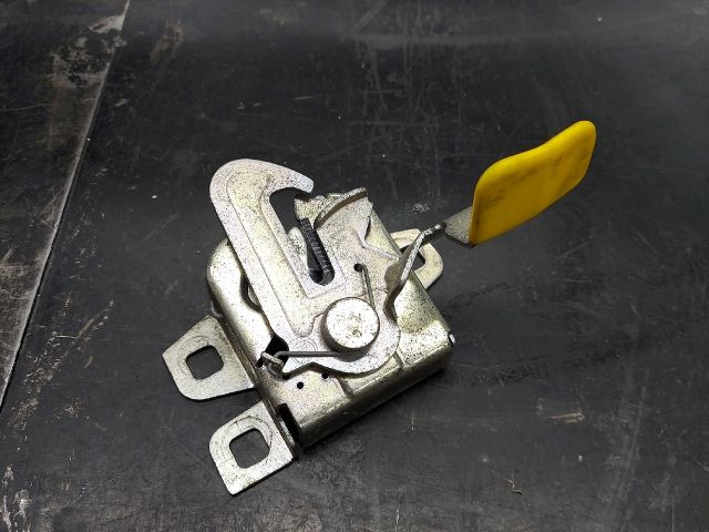 bontott CITROËN JUMPER III Motorháztető Zárszerkezet