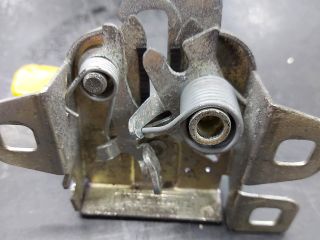 bontott CITROËN JUMPER III Motorháztető Zárszerkezet