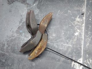 bontott CITROËN JUMPER III Porlasztó Lefogató