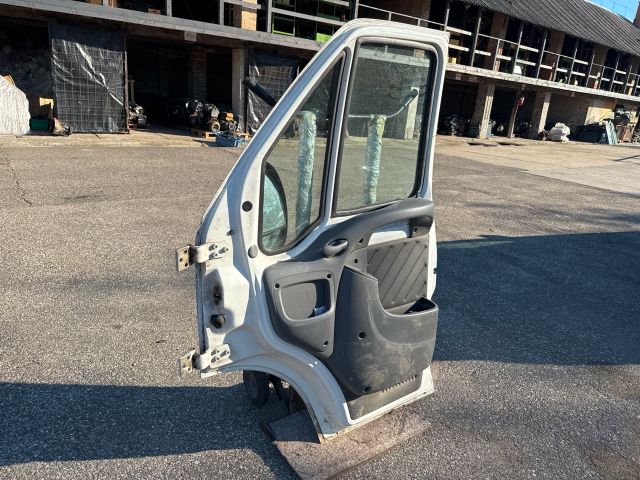 bontott CITROËN JUMPER Jobb első Ajtó (Részeivel)
