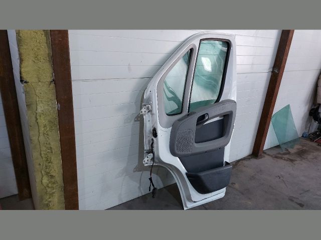 bontott CITROËN JUMPER Jobb első Ajtó (Részeivel)