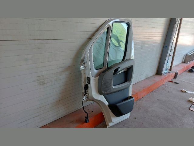 bontott CITROËN JUMPER Jobb első Ajtó (Részeivel)