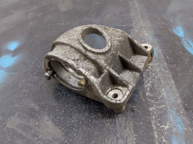 bontott CITROËN JUMPER Jobb első Féltengely Tartó