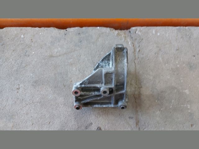 bontott CITROËN JUMPER Jobb első Féltengely Tartó