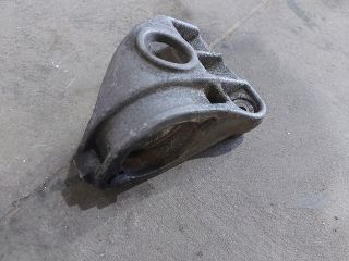 bontott CITROËN JUMPER Jobb első Féltengely Tartó