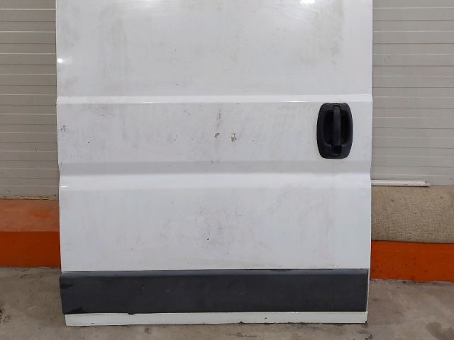 bontott CITROËN JUMPER Jobb Tolóajtó (Részeivel)