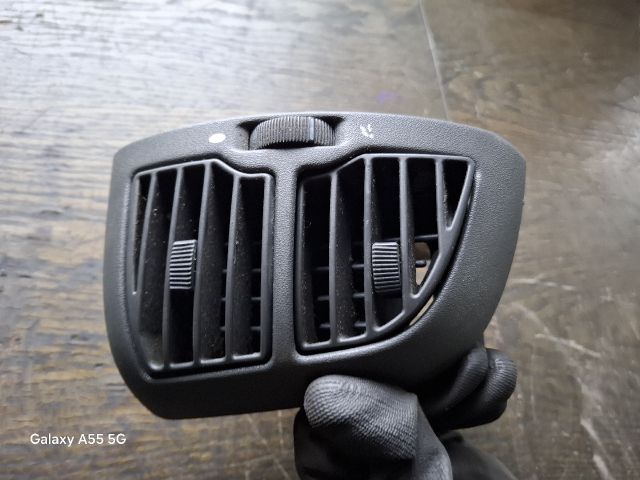 bontott CITROËN JUMPER Középső Jobb Szellőző