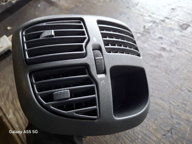 bontott CITROËN JUMPER Középső Szellőző