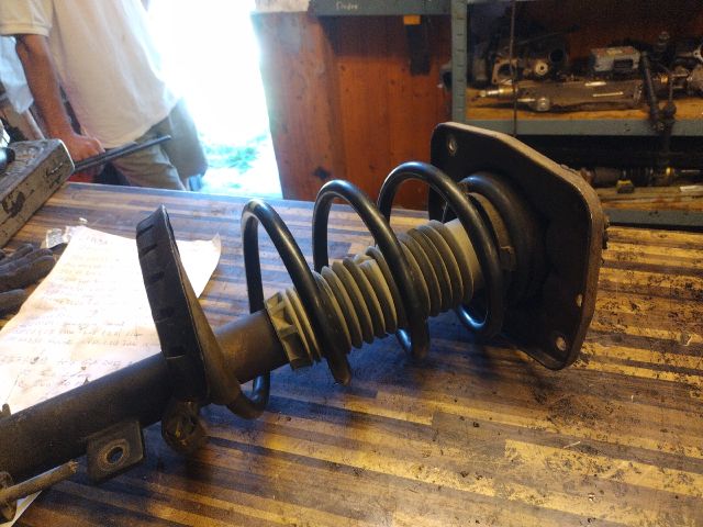 bontott CITROËN JUMPY Jobb első Gólyaláb (Lengécsillapító, Rugó)