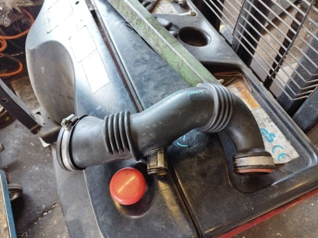 bontott CITROËN JUMPY Turbócső