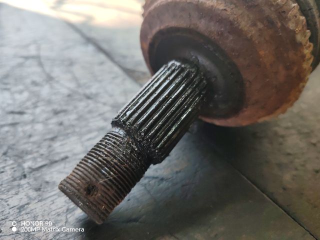 bontott CITROËN JUMPY Bal Féltengely