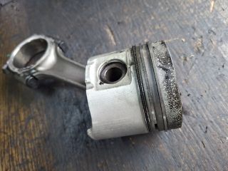 bontott CITROËN JUMPY Dugattyú és Hajtókar