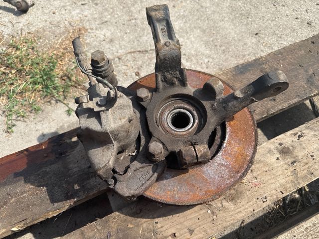 bontott CITROËN JUMPY Jobb első Csonkállvány Kerékaggyal