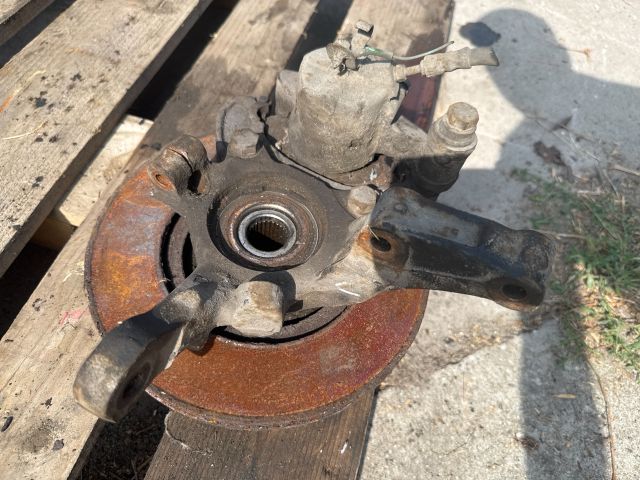 bontott CITROËN JUMPY Jobb első Csonkállvány Kerékaggyal