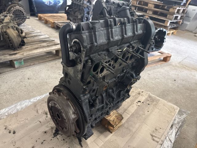 bontott CITROËN JUMPY Motor (Fűzött blokk hengerfejjel)