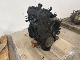 bontott CITROËN JUMPY Motor (Fűzött blokk hengerfejjel)