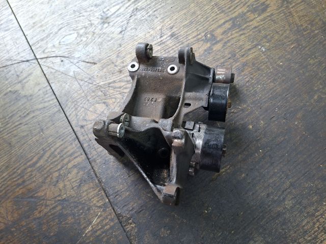 bontott CITROËN JUMPY Szervó Tartó Bak Szíjfeszítővel