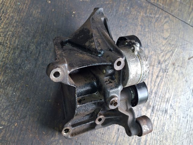 bontott CITROËN JUMPY Szervó Tartó Bak Szíjfeszítővel