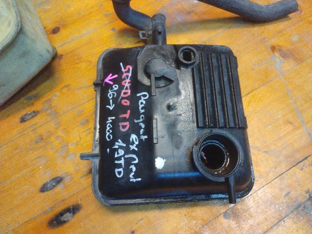 bontott CITROËN JUMPY Kiegyenlítő Tartály