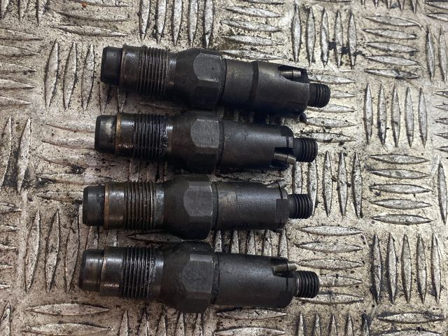 bontott CITROËN JUMPY Porlasztó (1 db)