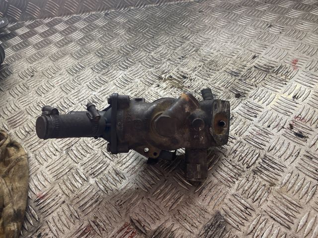 bontott CITROËN JUMPY Termosztátház