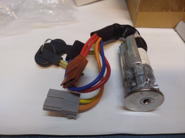 bontott CITROËN JUMPY Gyújtáskapcsoló Házzal