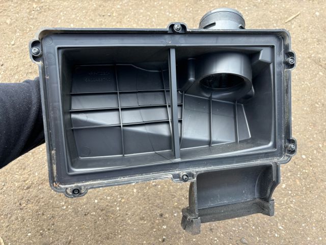 bontott CITROËN JUMPY Légszűrő Ház Fedél