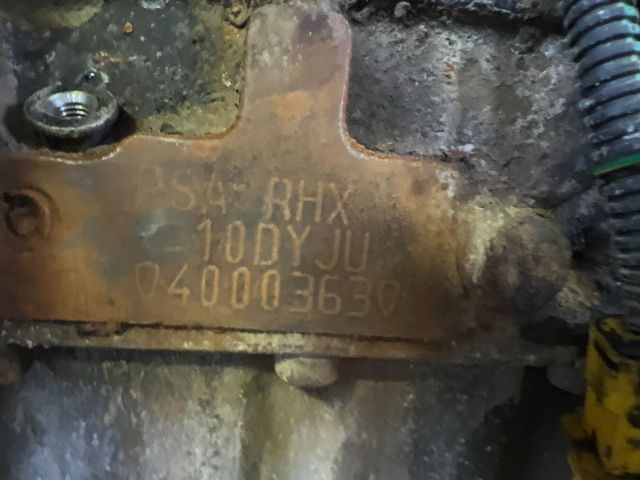 bontott CITROËN JUMPY Motor (Fűzött blokk hengerfejjel)