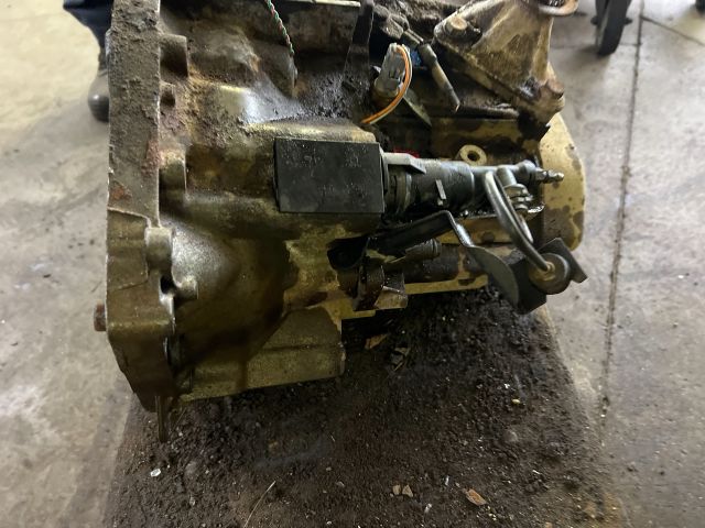 bontott CITROËN JUMPY Váltó (Mechanikus)